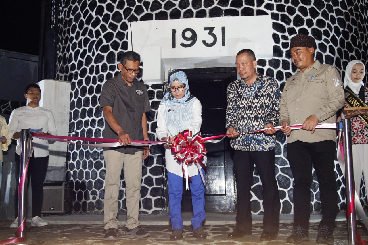 Bupati Lebak Iti Octavia Jayabaya Resmikan Water Toren Rangkasbitung Sebagai Indentitas City Branding