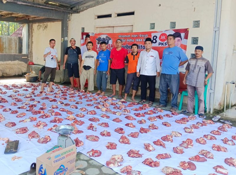 Kurban PKS Lebak Sejumlah 17 Sapi Dan 105 Kambing