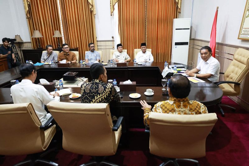Keterbukaan Informasi Merupakan Satu Keharusan