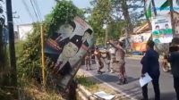 Bawaslu dan Satpol-PP Pandeglang Tertibkan Sejumlah Alat Peraga Kampanye
