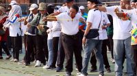 Pj Gubernur Al Muktabar  Ikut Lomba Ketepel dan Jalan Santai Bersama Ribuan Masyarakat Meriahkan HUT ke-23 Provinsi Banten