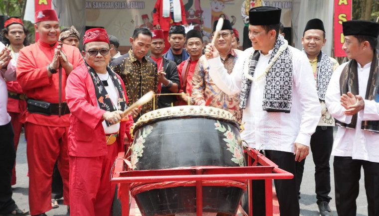 Pj Bupati Tangerang, Andi Ony, Hadiri Pesta Rakyat Betawi Tionghoa