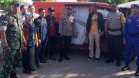 Kodim 0602/Serang Kawal Pendistribusian Logistik Pemilu ke Pulau Tunda Kabupaten Serang