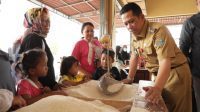 Pj. Bupati Tangerang Andi Ony Sidak Gudang Beras di Teluk Naga