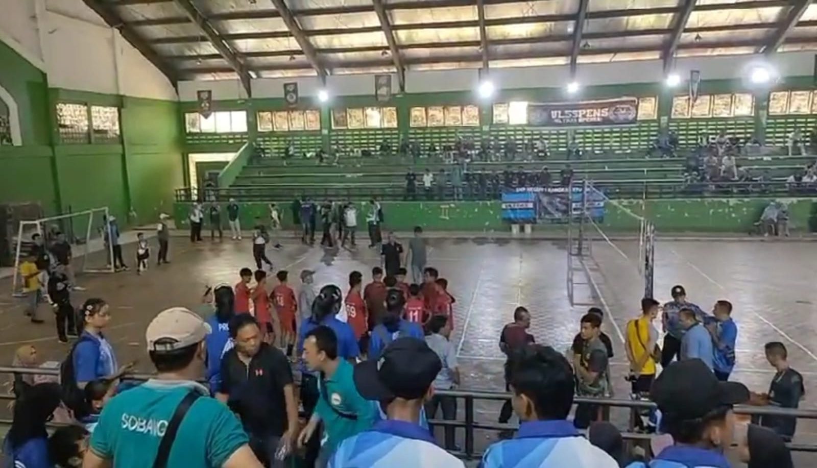 Keributan Warnai Pertandingan Bola Voli Antar-SMP di O2SN Lebak, Menuai Keprihatinan