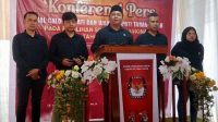 KPU Tanah Datar Buka Pendaftaran Bacabup dan Bacawabup 2024-2029: "Dua Pasangan Calon Siap Bertarung"
