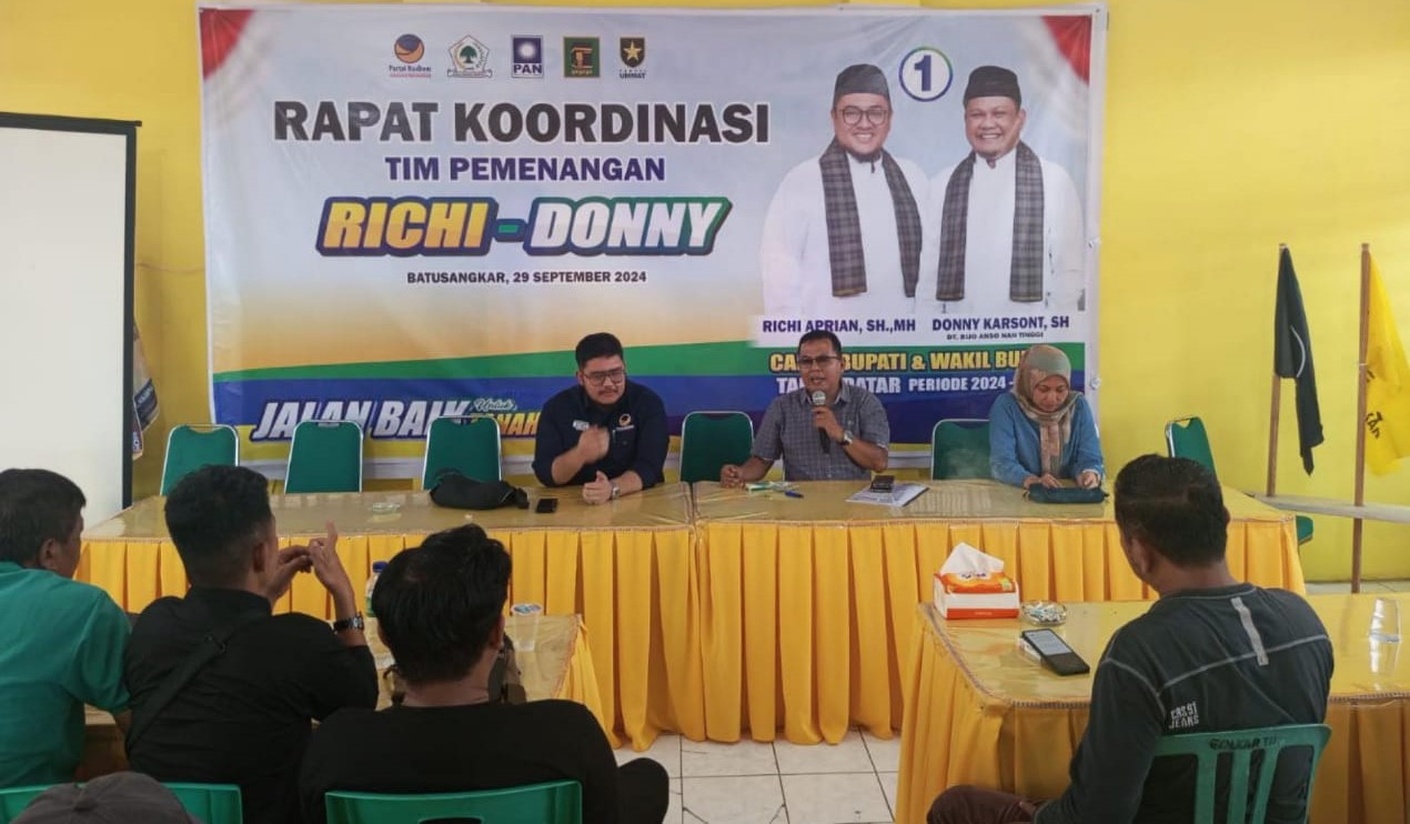 Hasil Survei Pilkada Tanah Datar: Pimpinan Partai Golkar Gelar Jumpa Pers