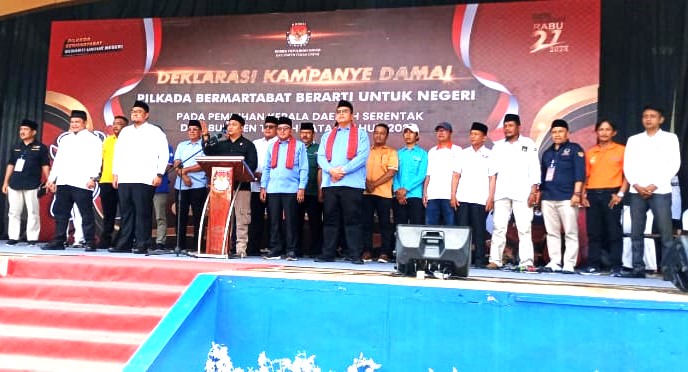KPU Tanah Datar Gelar Deklarasi Kampanye Damai di Lapangan Cindua Mato