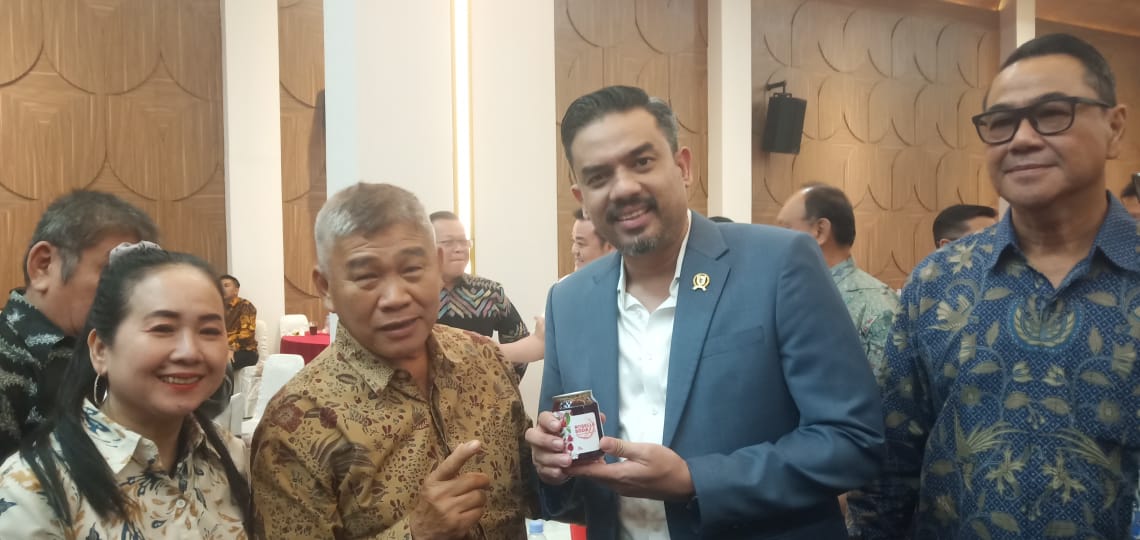 Sarasehan Ekonomi Tingkatkan Potensi UMKM Perbatasan: Minuman Rosella Jadi Sorotan