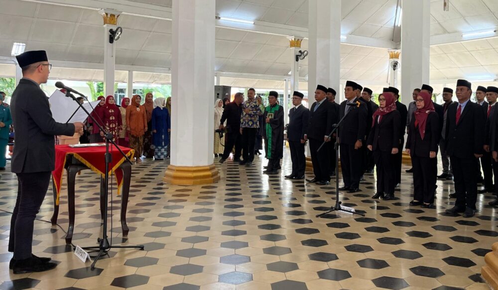 Bupati Lebak Hasbi Jayabaya Lantik 22 Pejabat Eselon II dan 3 Pejabat Esolon III