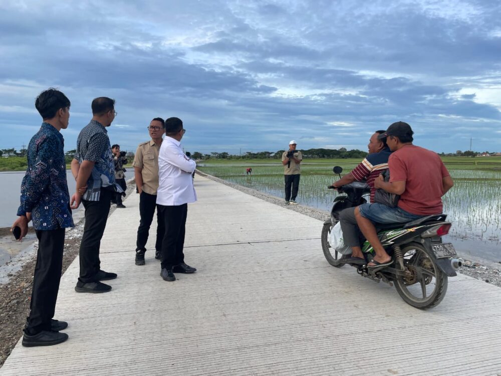 Pemprov Banten Targetkan 60 Ruas Jalan Desa Lewat Program Bang Andra