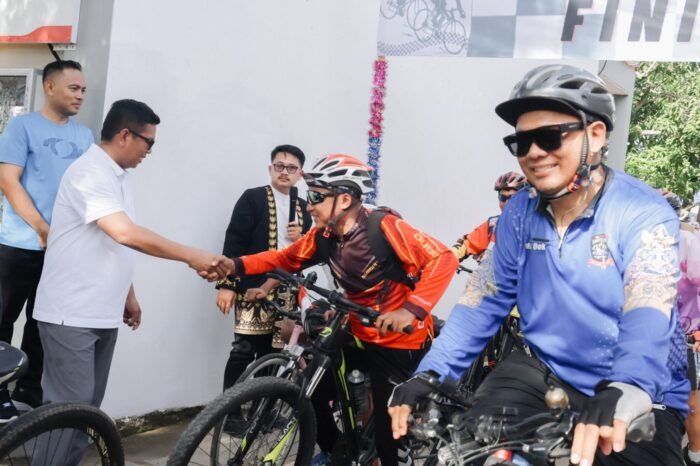 Gubernur Banten Andra Soni Dorong Sport Tourism Lewat Fun Bike dan Gowes Desa Wisata