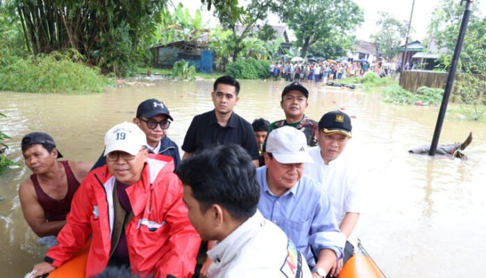 Bupati Tangerang Tinjau Banjir Cisoka, Pastikan Bantuan dan Pembangunan Jembatan 2026