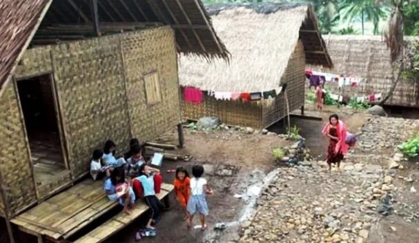 Menyusuri Jejak Masyarakat Hukum Adat Kampung Dukuh di Garut Selatan