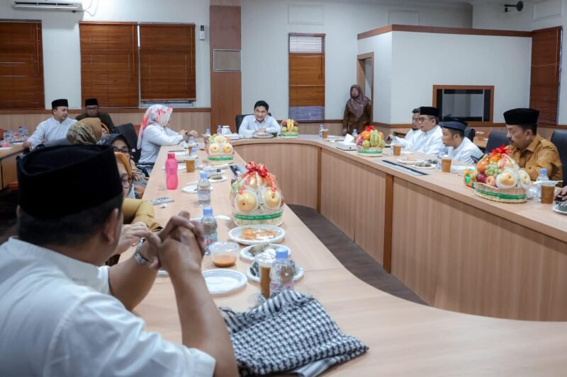 Wagub Banten Dimyati Natakusumah, Tinjau Samsat Cilegon Tekankan Optimalisasi Pelayanan