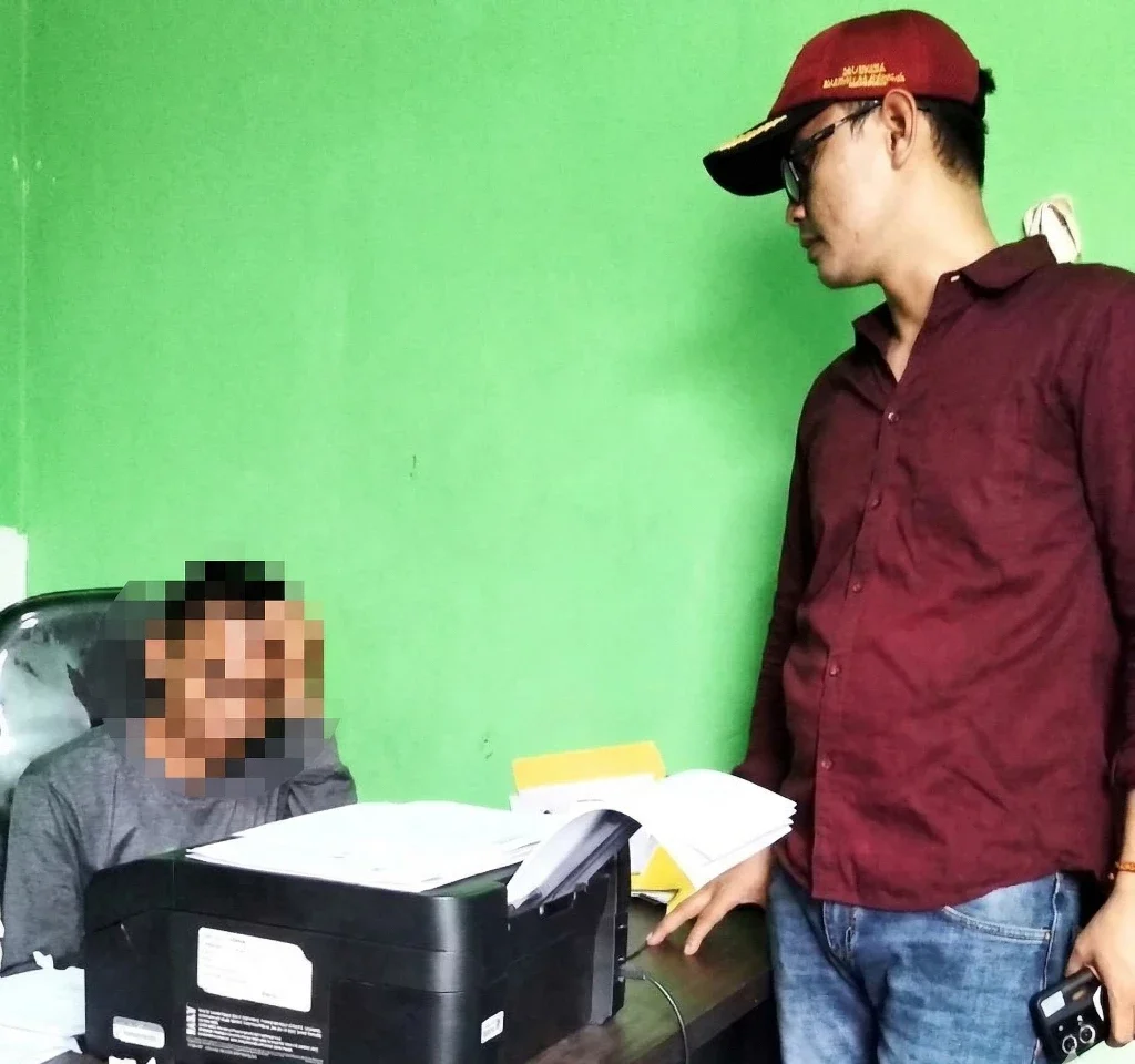 Viral Video Oknum ASN Dinsos Lebak Diduga Peras Warga Miskin, Dibekuk Kades Rahong