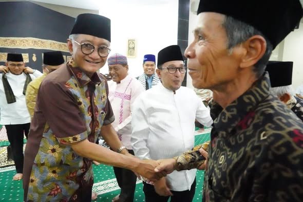 Menteri PU Groundbreaking Sabodam Sungai Jambu dan Salat Tarawih Bersama di Batusangkar