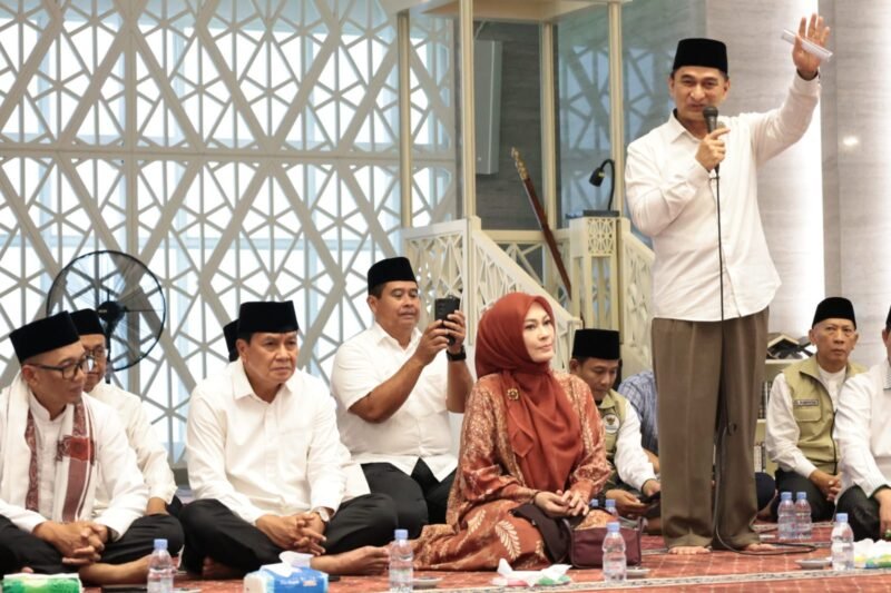 Bupati Tangerang Dampingi Wagub Dimyati Safari Ramadan 1447 H di Masjid Raya Baitul Mukhtar Pagedangan