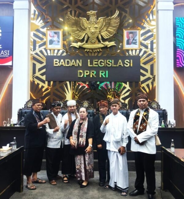 Tokoh Masyarakat Adat Banten Kidul Hadir di DPR RI, Desak Pengesahan RUU Masyarakat Adat