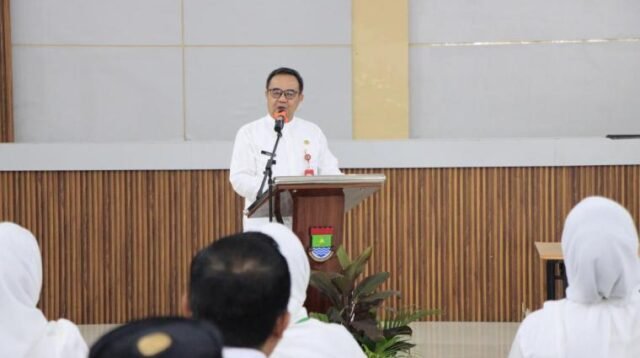 Sekda Soma Atmaja, Tutup Pelatihan Policy Brief ASN Kabupaten Tangerang