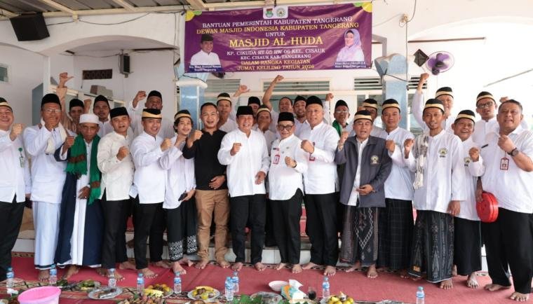Bupati Tangerang Maesyal Rasyid, Ajak Masjid Jadi Benteng Generasi Muda dari Judi Online dan Narkoba