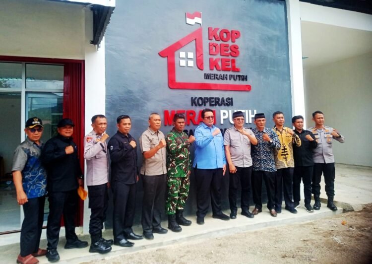 Wakil Bupati Tanah Datar Ikuti Peluncuran 1.061 Koperasi Merah Putih oleh Presiden Prabowo