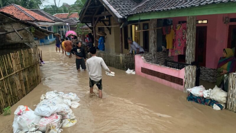 Hujan Lebat Picu Banjir dan Longsor di Lebak, 37 Rumah Terdampak dan 50 Hektare Sawah Terendam