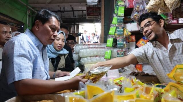 Bupati Tangerang Pastikan Harga Bahan Pokok di Pasar Curug Stabil Jelang Iduladha 1447 H
