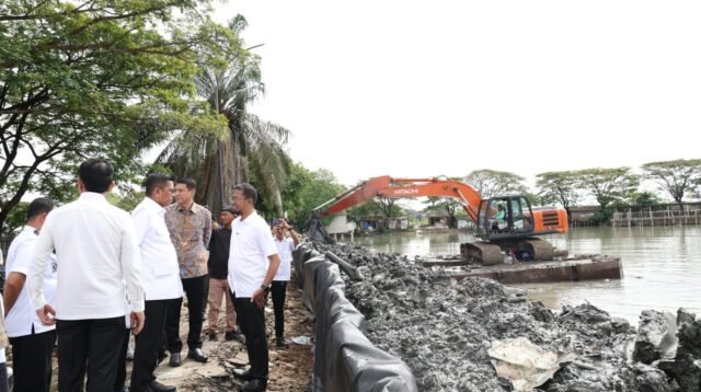 Gubernur Banten Andra Soni, Tinjau Normalisasi Situ Bulakan di Kota Tangerang