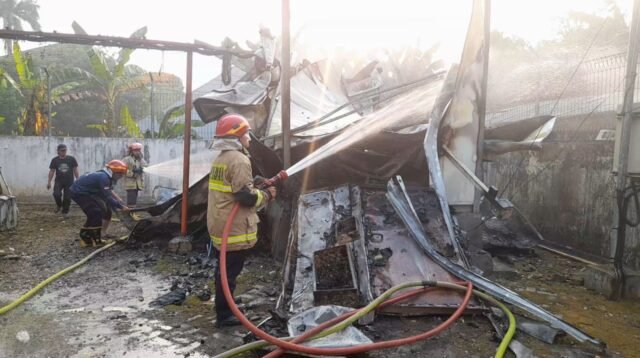 kebakaran shelter Indosat di tower Mitratel Rangkasbitung Lebak