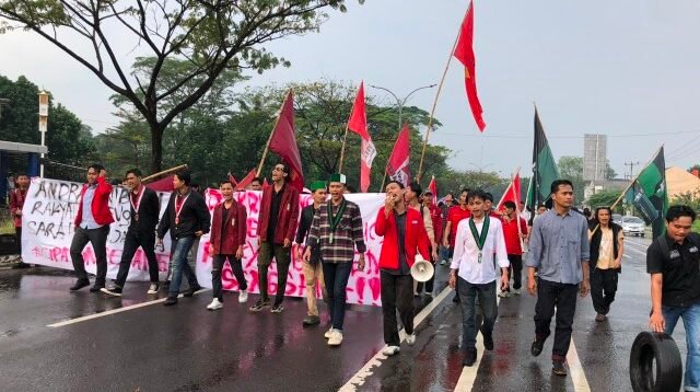 Cipayung Plus Serang Desak Pemprov dan DPRD Banten,  Benahi Infrastruktur dan  Persoalan di Daerah
