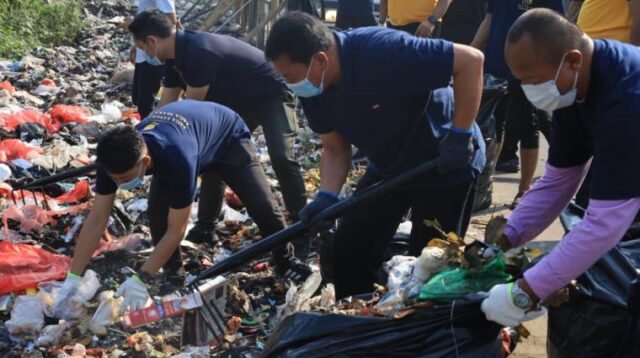 Bupati Tangerang Pimpin Corve Jumat Bersih di Balaraja, Dukung Program Indonesia ASRI