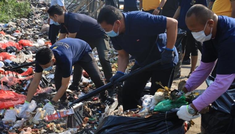 Bupati Tangerang Pimpin Corve Jumat Bersih di Balaraja, Dukung Program Indonesia ASRI
