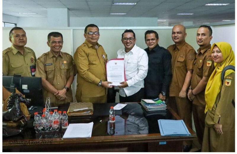 Bupati Tanah Datar Temui Kemendagri, Dorong Penyelesaian Konflik Batas Wilayah Simawang-Bukik Kanduang