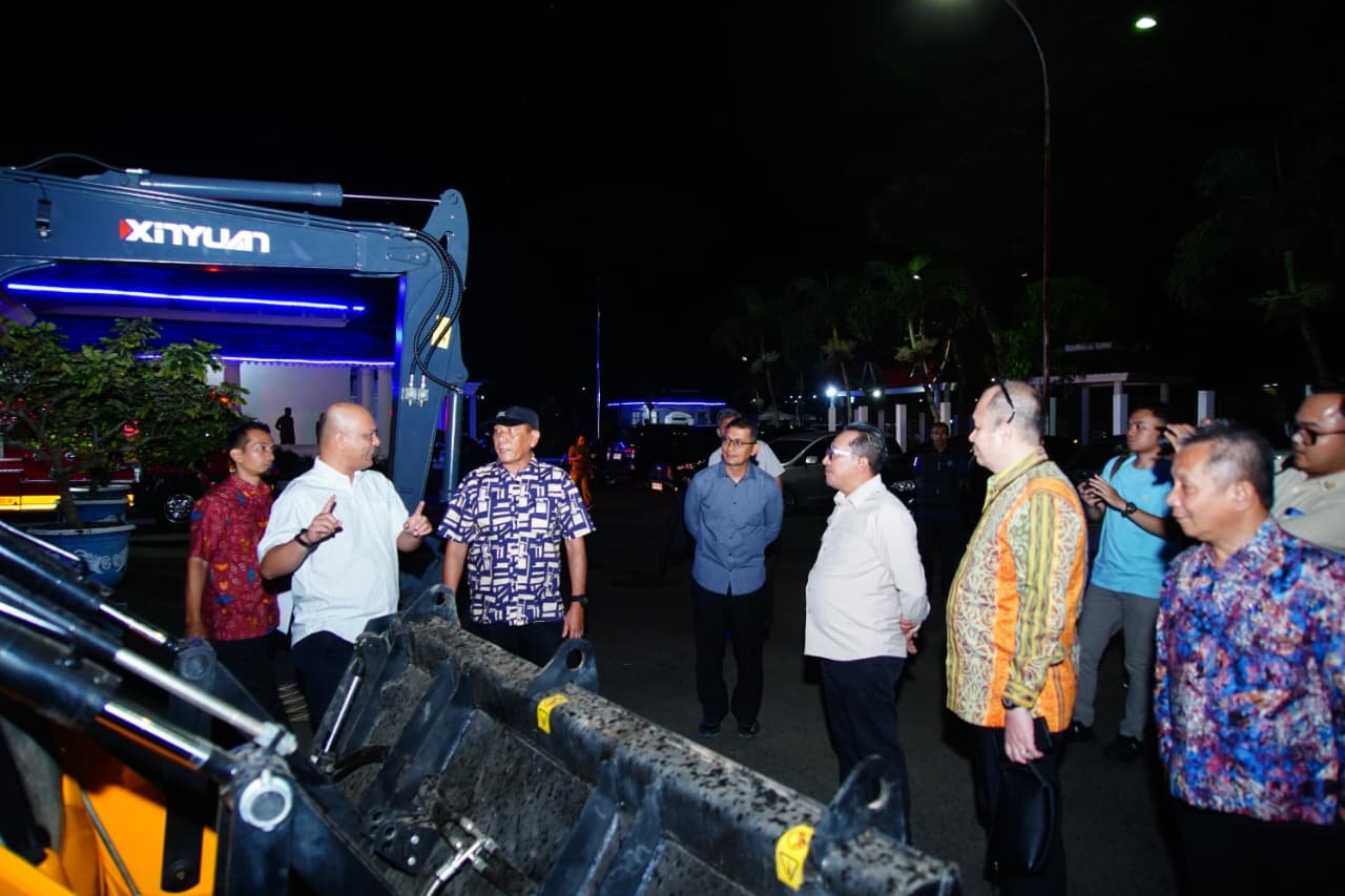 Bupati Tanah Datar menerima Tim Monitoring TKD Pascabencana dari Kemendagri