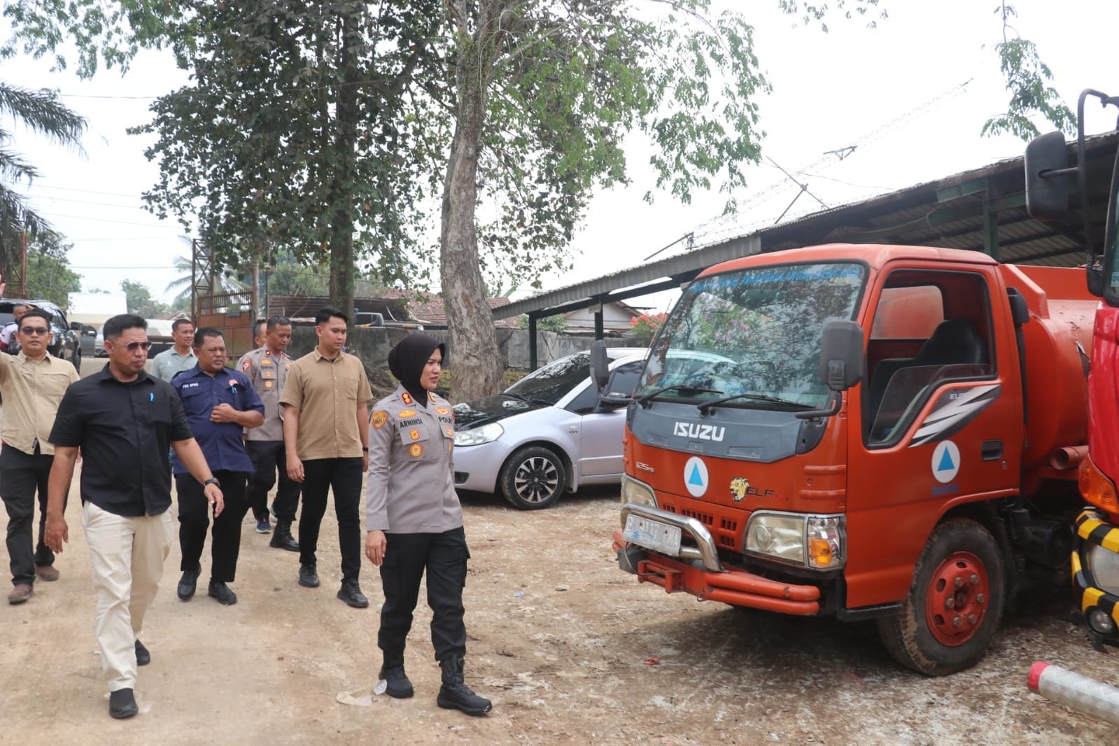 Kapolres Lebak AKBP Arninsi meninjau Posko Kesiapsiagaan Karhutla 2026 di TPSA Dengung