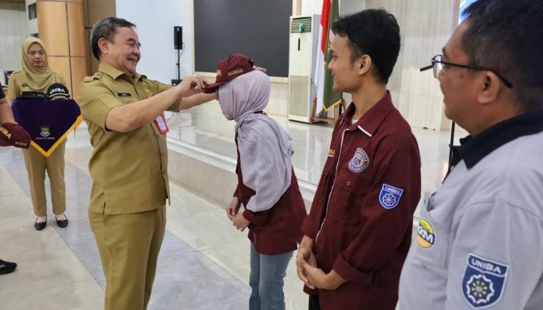 Sekda Tangerang Soma Atmaja, Berharap Mahasiswa KKM Uniba Jadi Agen Perubahan