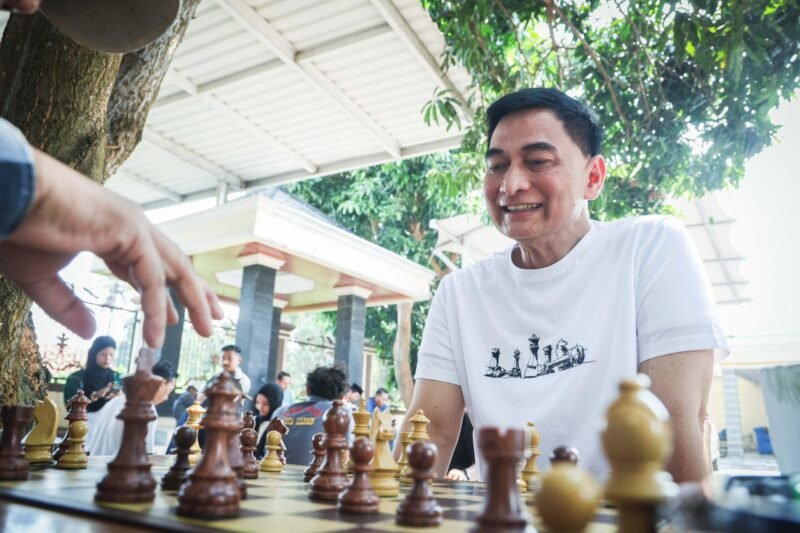 Hadiri Ngeround Percasi Banten, Wagub Dimyati Sampaikan Filosofi Kebersamaan dalam Catur