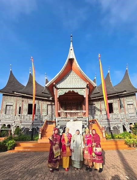 Bundo Kanduang, Penjaga Marwah Minangkabau dari Ranah hingga Mancanegara