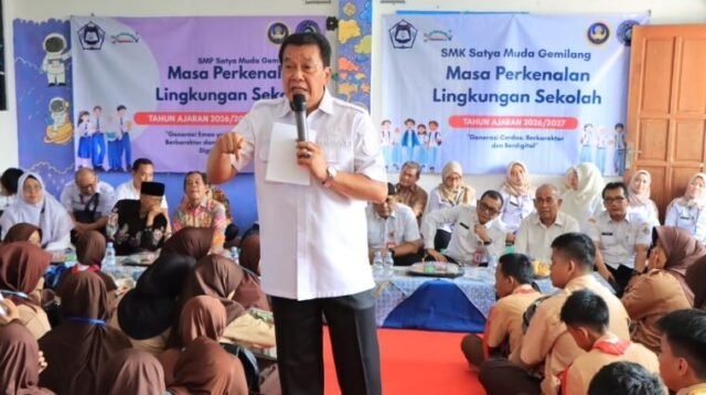 Bupati Tangerang Motivasi Siswa Baru Saat MPLS di SMP dan SMK Satya Muda Gemilang