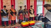 Muhamad Syukur, S.Pd.I Resmi Menyandang Gelar Adat Dt. Godang Rajo Suku Piliang Laweh Nagari Gurun Muhamad Syukur, S.Pd.I Resmi Menyandang Gelar Adat Dt. Godang Rajo Suku Piliang Laweh Nagari Gurun