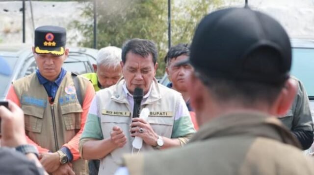Bupati Tangerang Pimpin Doa Bersama Untuk Kelancaran Proses Pemadaman dan Keselamatan di TPA Jatiwaringin