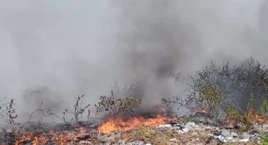 TPSA Dengung Lebak Terbakar, Api Diduga Dipicu Pembakaran Lahan