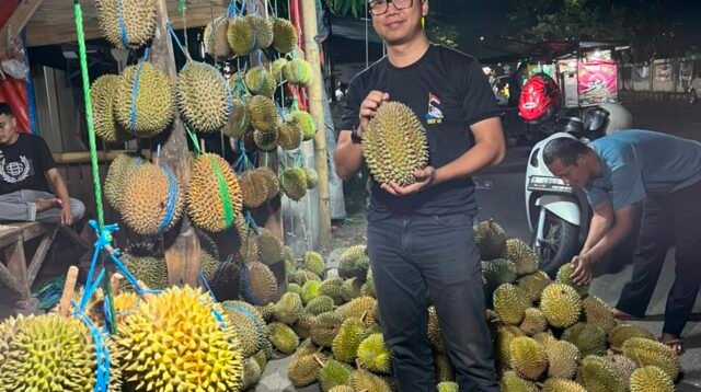 Musim Durian Baduy Tiba, Harga Mulai Rp100 Ribu Dapat Tiga Buah di Rangkasbitung