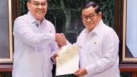 Wamen ATR/BPN Serahkan 499 Sertipikat Aset Pemprov DKI, Perkuat Kepastian Hukum Aset Daerah Wamen ATR/BPN Serahkan 499 Sertipikat Aset Pemprov DKI, Perkuat Kepastian Hukum Aset Daerah