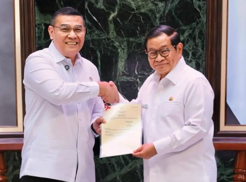 Wamen ATR/BPN Serahkan 499 Sertipikat Aset Pemprov DKI, Perkuat Kepastian Hukum Aset Daerah