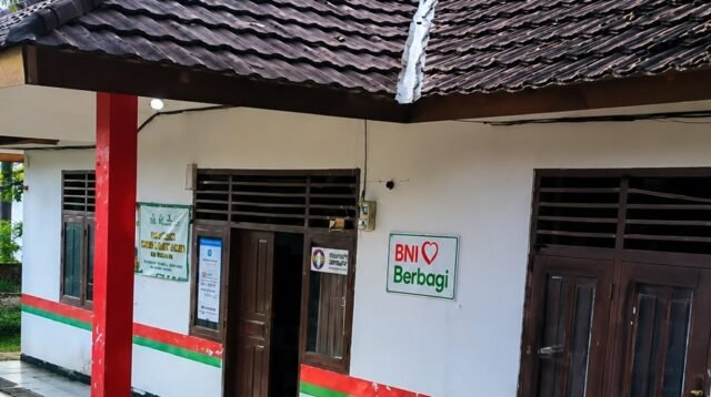 Warga Baduy, Keluhkan Puskesmas Pembantu (Pustu) di Desa Kebon Cau Dua Tahun Tidak difungsikan