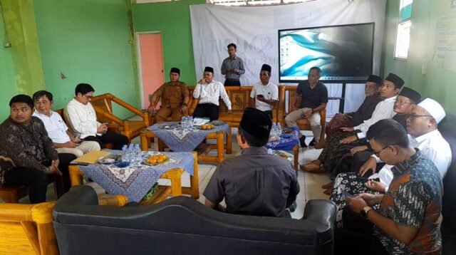 Pengurus Ponpes Al-Bayan Rangkasbitung dan PT Aplus Pacific Audiensi, Perluasan Pabrik Jadi Sorotan