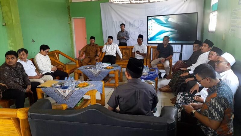 Pengurus Ponpes Al-Bayan Rangkasbitung dan PT Aplus Pacific Audiensi, Perluasan Pabrik Jadi Sorotan