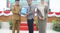 Bupati Tanah Datar Eka Putra dalam Rapat Paripurna Perubahan APBD 2026
